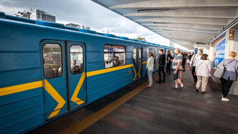 Запах метро: таємниця характерного аромату підземки