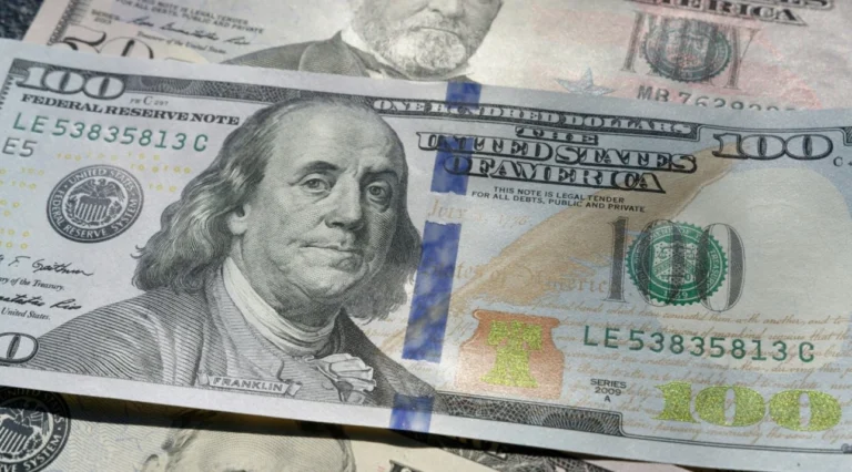 100 доларів старого зразка: гід перевірки та обміну у 2026 році