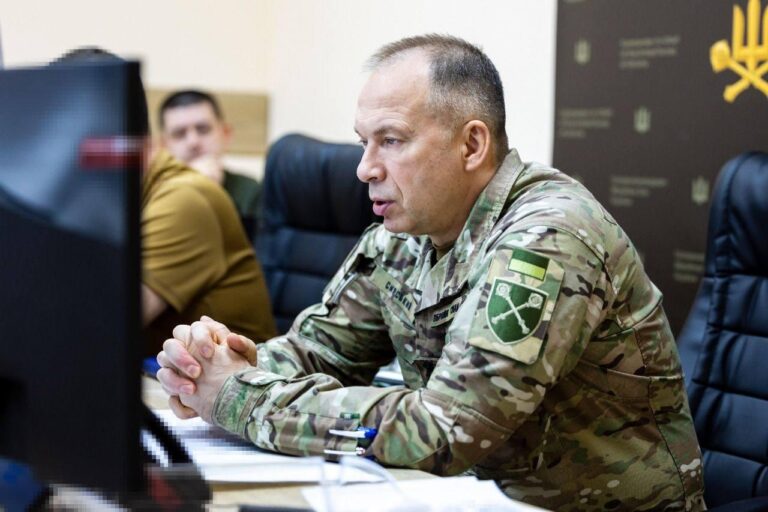 Де служать обмежено придатні у воєнний час?
