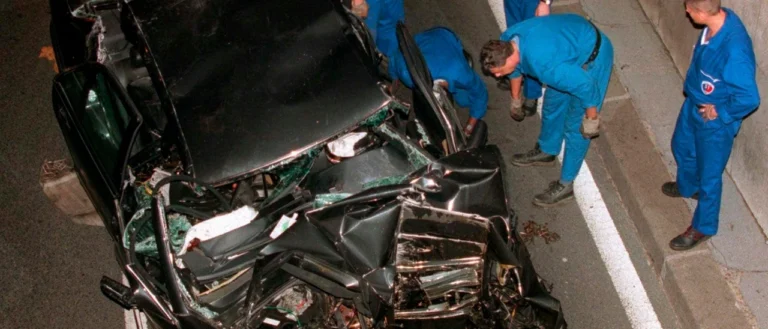 Як померла принцеса Діана: правда про фатальну автокатастрофу в Парижі