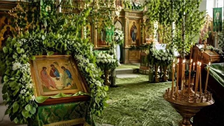 Зелені святами привітання з трійцею: від древніх обрядів до сучасного святкування