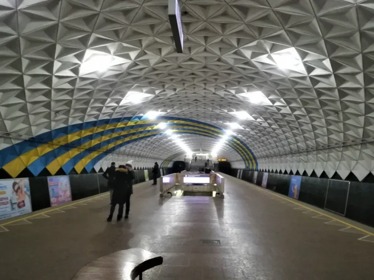 Станції метро харків: детальний гід по лініях, станціях та життю міста