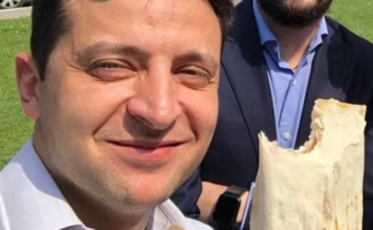 Зеленський мем: від шаурми до символу незламності